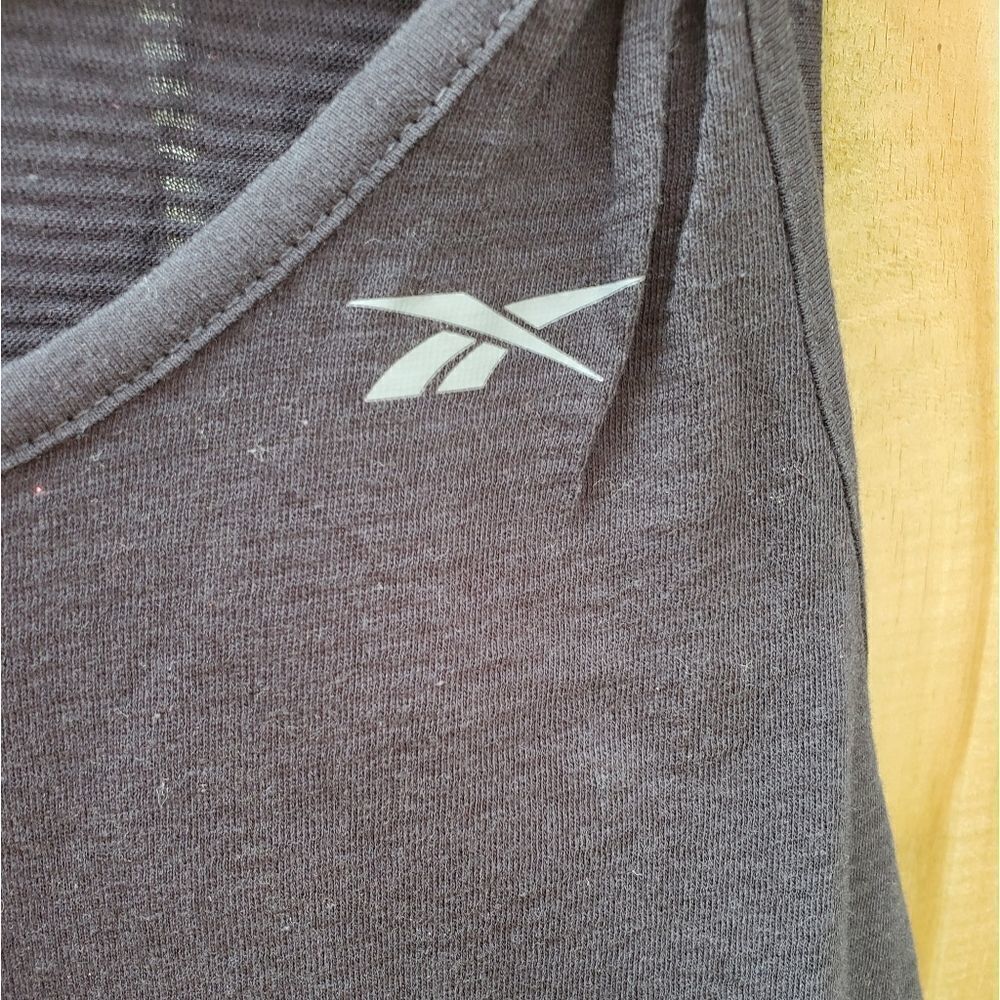 Reebok Tank Top‎ - Picture 5 of 7